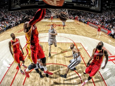 九游游戏中心浓眉哥焦点对战，Karsa与90激战湖人分钟，晋级下一阶段胜负难料！赢得满堂喝彩