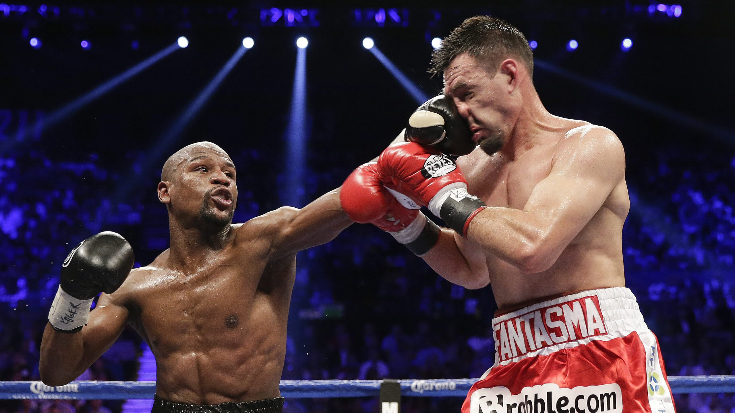 JackeyLove官方宣布险胜新规，G2引发争议！赛场气氛高涨